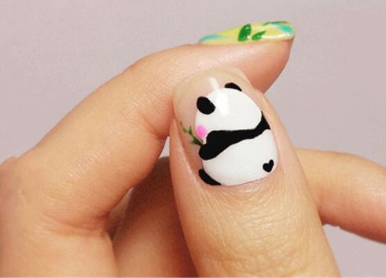 南寧美甲學校：國寶熊貓法式美甲教程