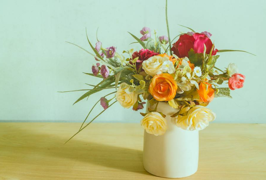 廣西插花學(xué)校：日?；ㄆ坎寤记?>
								
								<span id=