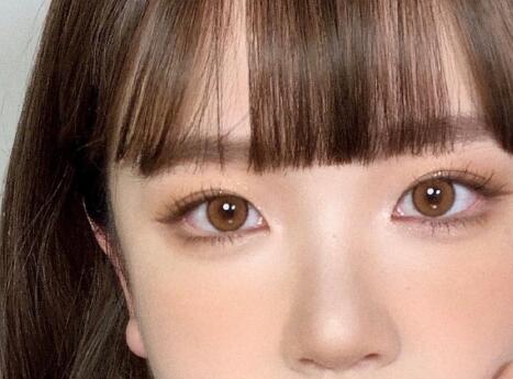 化妝教程：小眼睛必學(xué)的化妝技巧