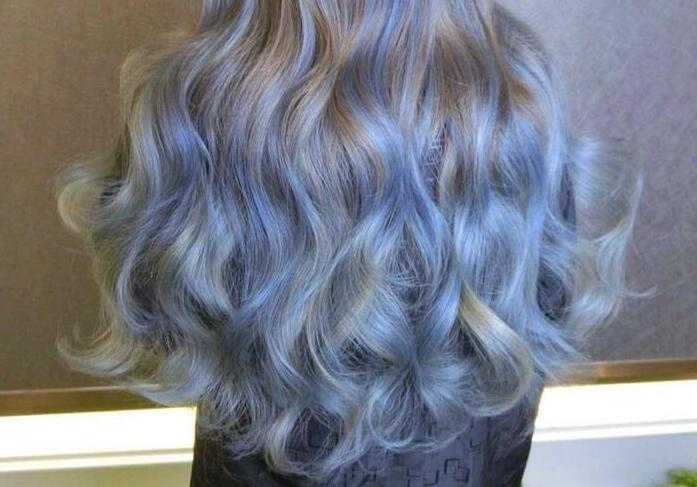 燙發(fā)后的護(hù)理技巧，南寧美發(fā)學(xué)校傾囊相授