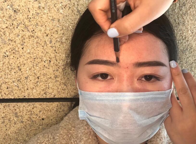 教你設(shè)計眉型的方法，幫你找南寧學紋繡的學校