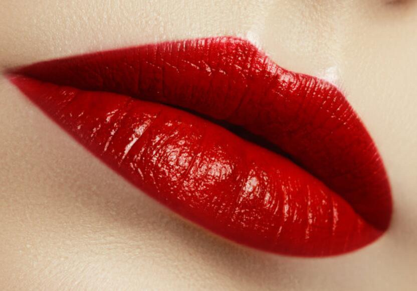 紋唇后不能吃哪些東西？快來看看廣西專業(yè)紋繡學(xué)學(xué)校怎么說