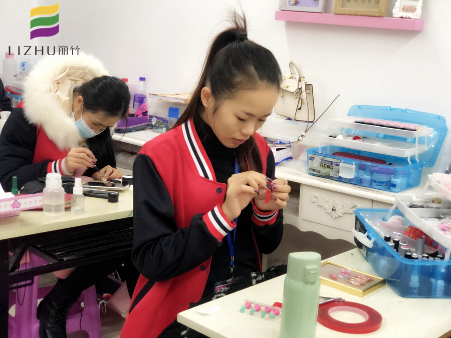 美甲學員感言：這才是南寧專業(yè)美甲培訓學校該有的樣子