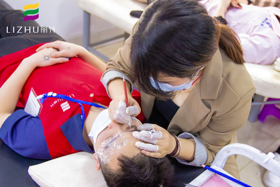 紋眉操作5大技巧，南寧紋繡技巧分享