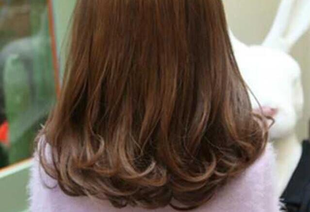 梨花頭怎么剪？廣西卷發(fā)培訓(xùn)分享