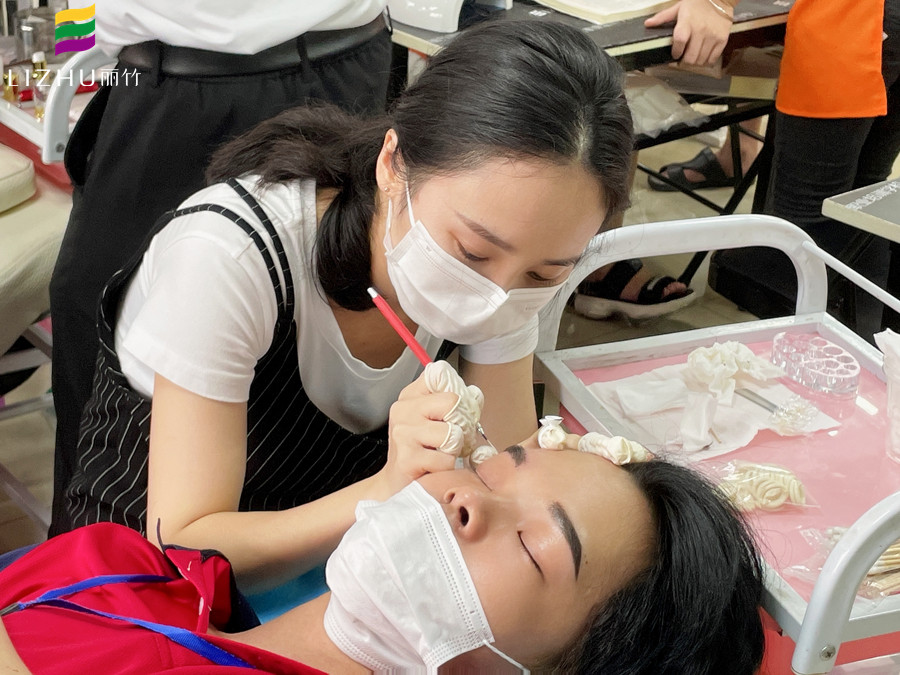 紋繡常見問題及解決辦法，廣西紋繡眉眼唇培訓(xùn)分享