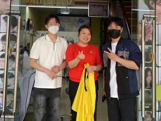 南寧美發(fā)學(xué)校下店指導(dǎo)扶持，提升店鋪業(yè)績