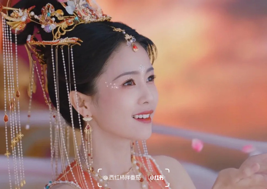 白鹿國(guó)風(fēng)眼妝教程，南寧培訓(xùn)美妝