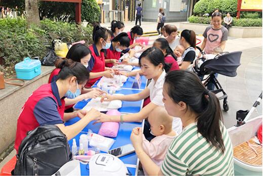 美甲公益活動(dòng)：南寧美甲學(xué)校免費(fèi)美甲