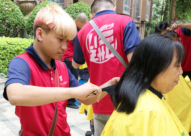 廣西美發(fā)職業(yè)技術(shù)學(xué)校美發(fā)免費(fèi)活動