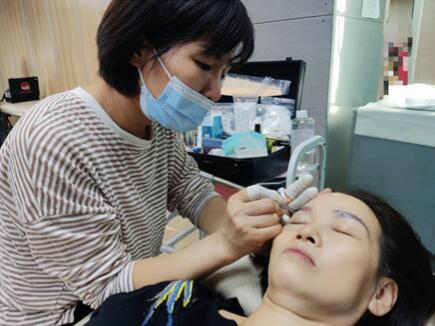 紋繡色乳挑選原則，零基礎紋眉教學