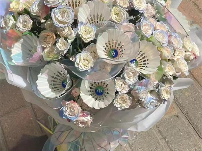 羽毛球花束，南寧鮮花花藝職業(yè)學(xué)校分享