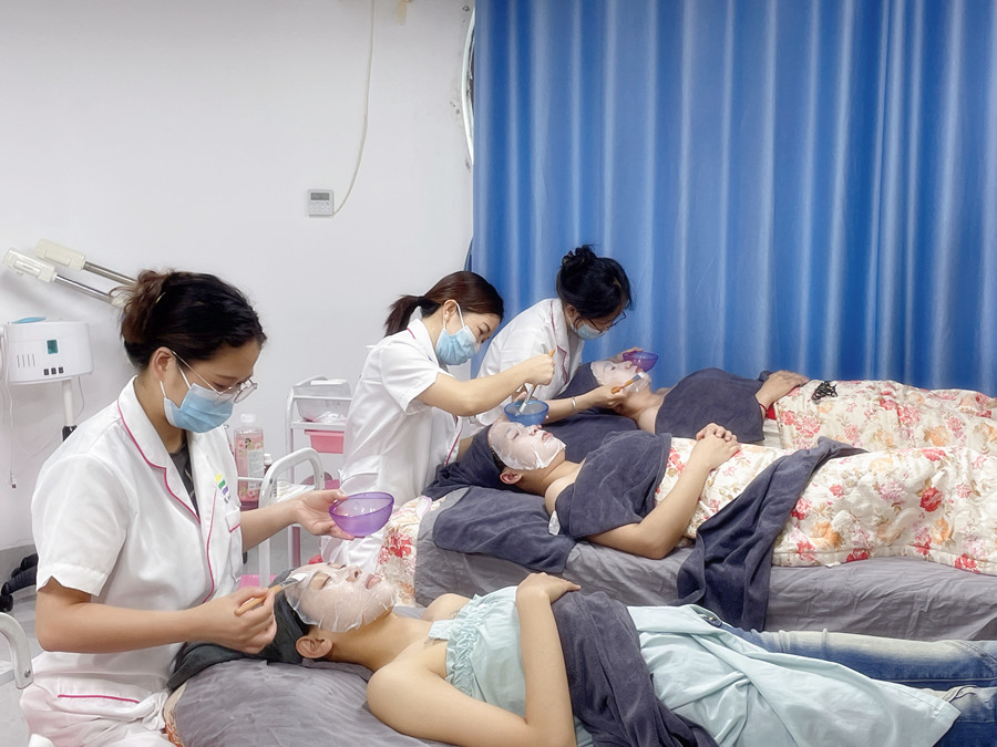 常見的美容護(hù)膚雷區(qū)，南寧美容護(hù)膚專業(yè)學(xué)校講解