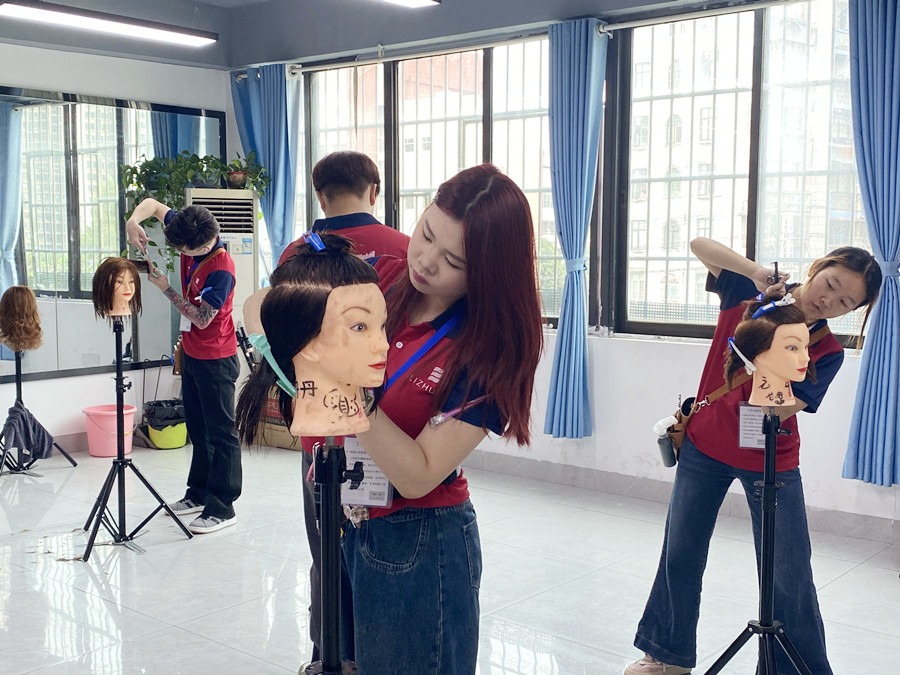 三角形堆積重量，南寧美發(fā)學(xué)校課程