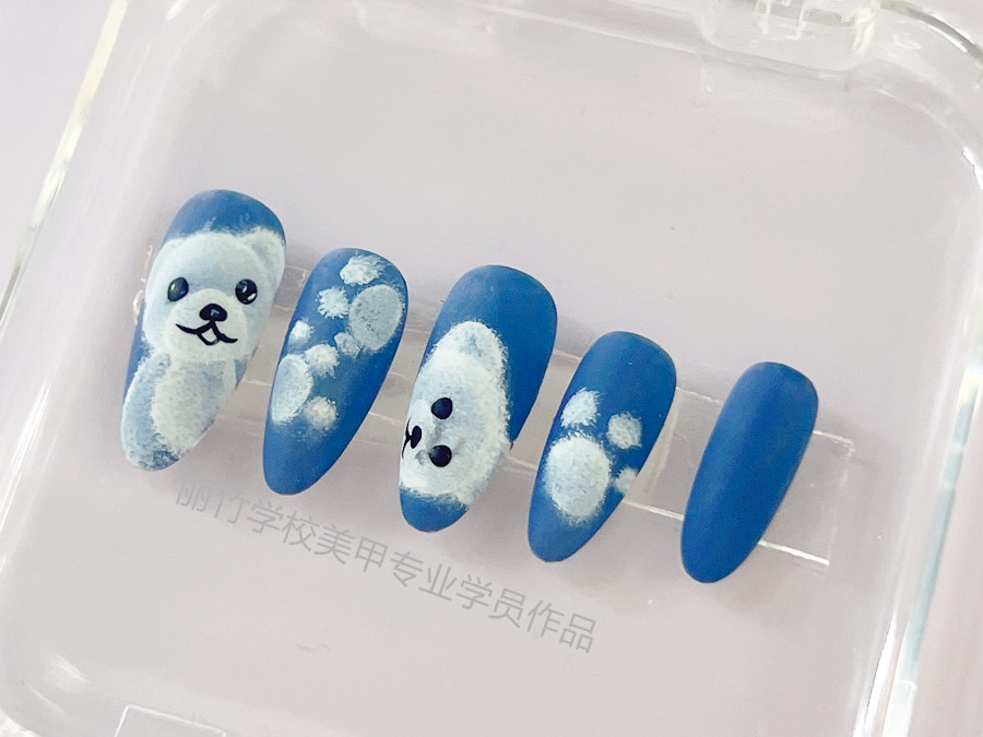 輕松熊美甲，南寧美甲訓(xùn)練課堂作品