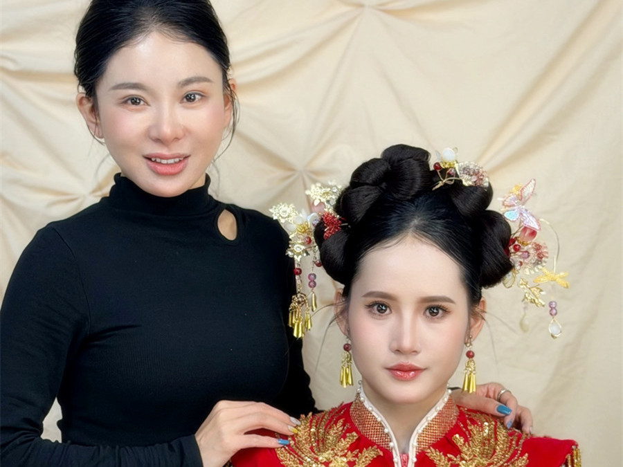 婚禮秀禾造型，南寧彩妝學校前十學員作品
